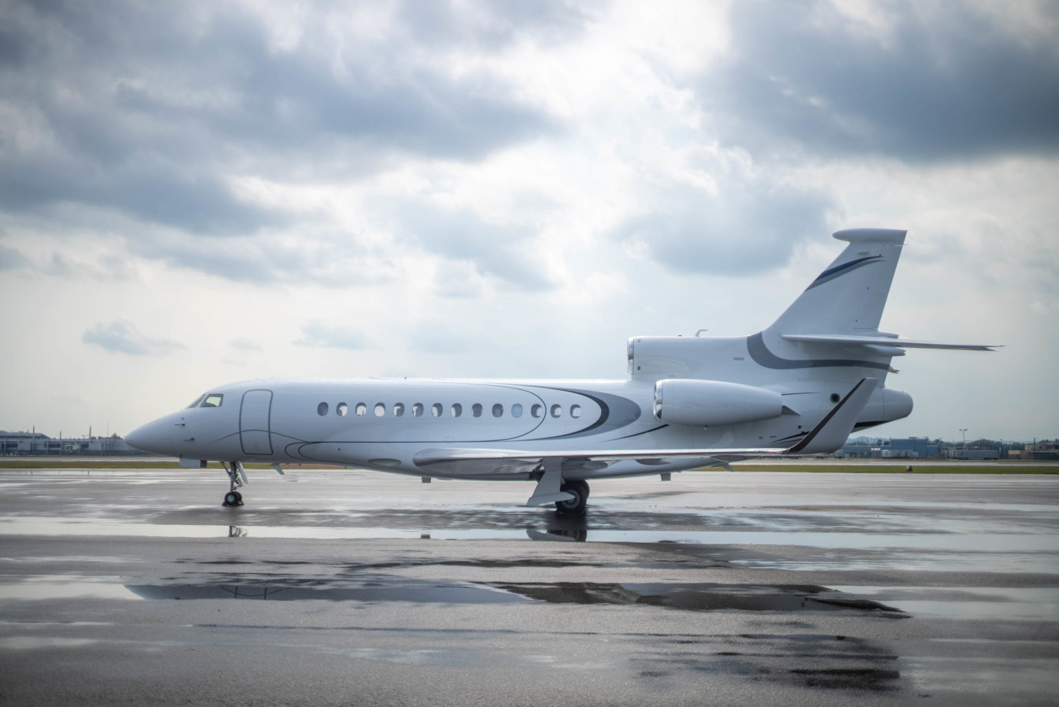 ファルコン SURPRISE(サプライズ) / アディダスファルコン [ADIDASFALCON W